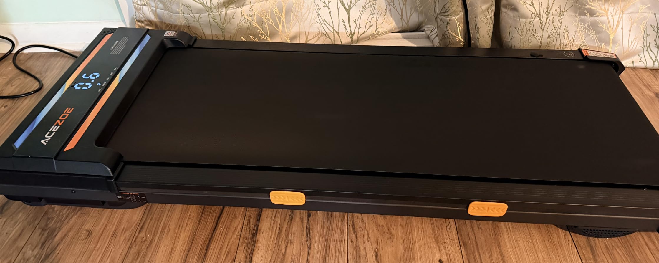 Walking Pad Treadmill with 15% AUTO Incline, Under Desk Treadmill for Home Small Space, 3.0HP Quiet Brushless with 300lbs Weight Capacity, LED Dispaly, Bluetooth Speaker, APP customer photo 1