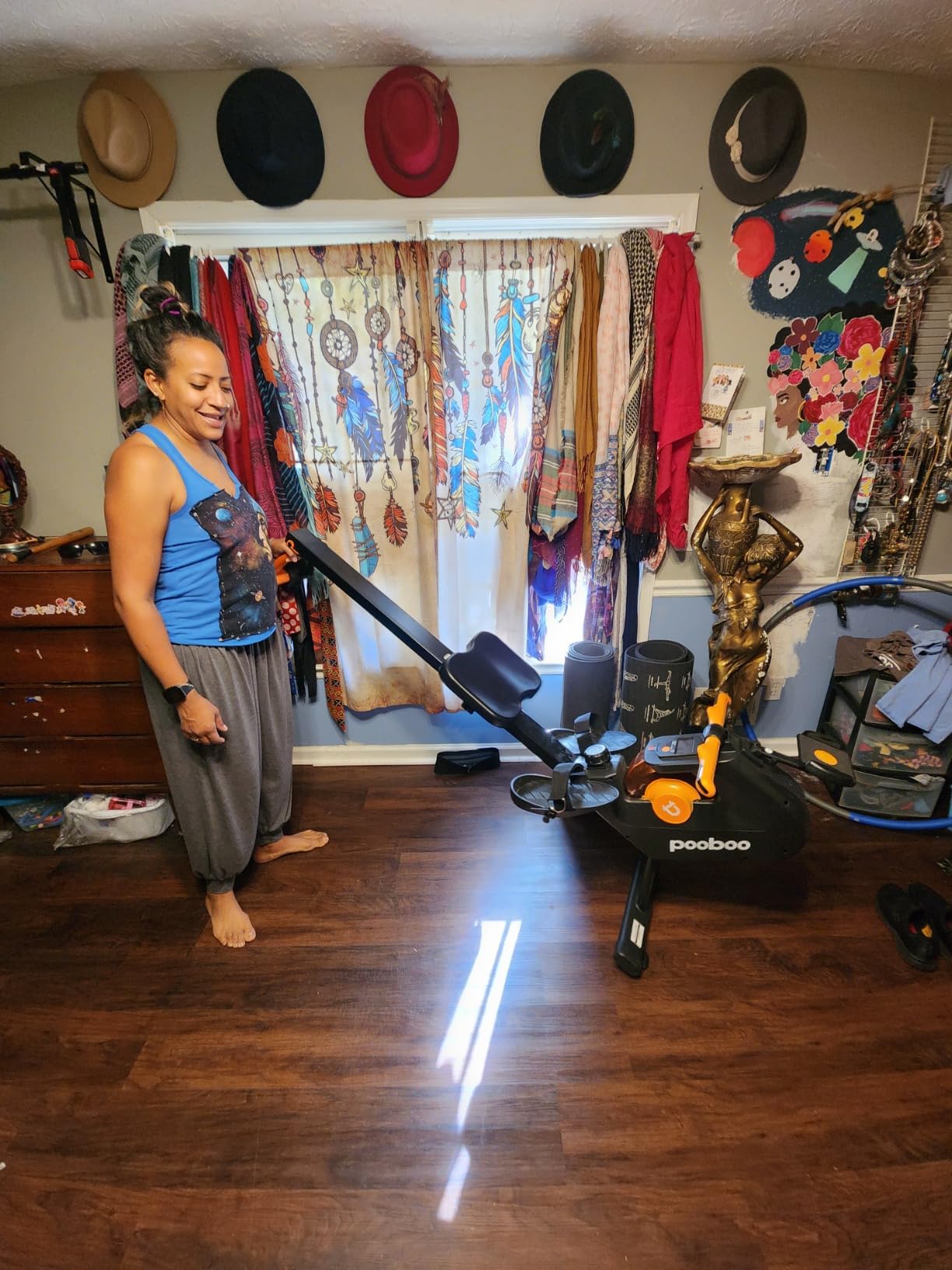 pooboo Magnetic Rowing Machines Rower Foldable with 16 Level Resistance Indoor Rower Machines with Digital Monitor & Transport Wheels for Home Use customer photo 2