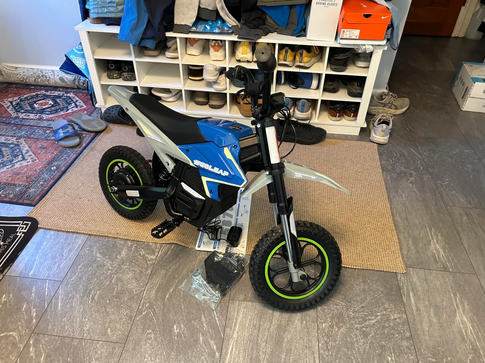 K2 Kids Electric Dirt Bike, 36V 850W Peak Motor, 20 MPH, 18-Mile Range, 3-Speed Modes, Dual Suspension & Disc Brake, Electric Motorcycle for Kids Ages 4-10 customer photo 1