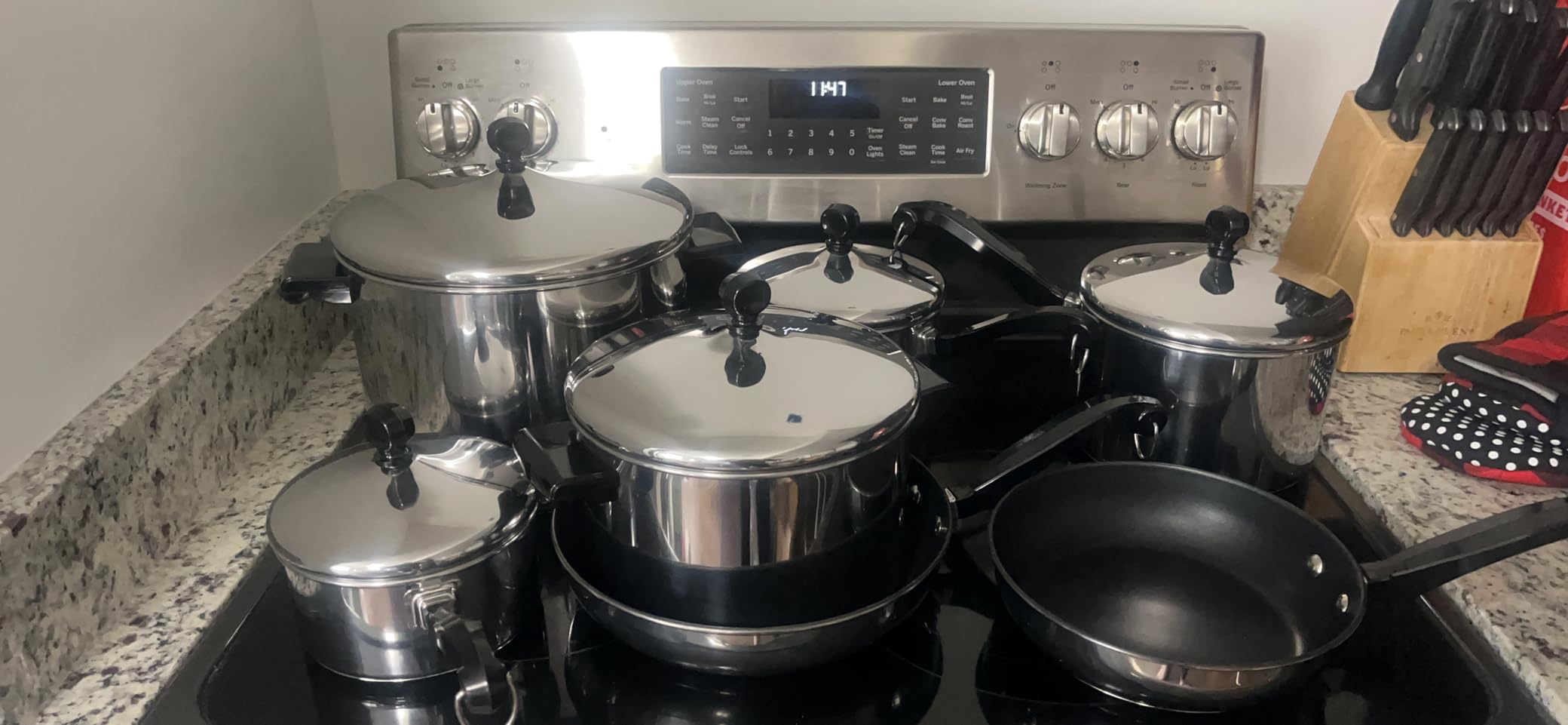 Farberware Classic Series Stainless Steel Pots and Pans Set, 15-Piece customer photo 1