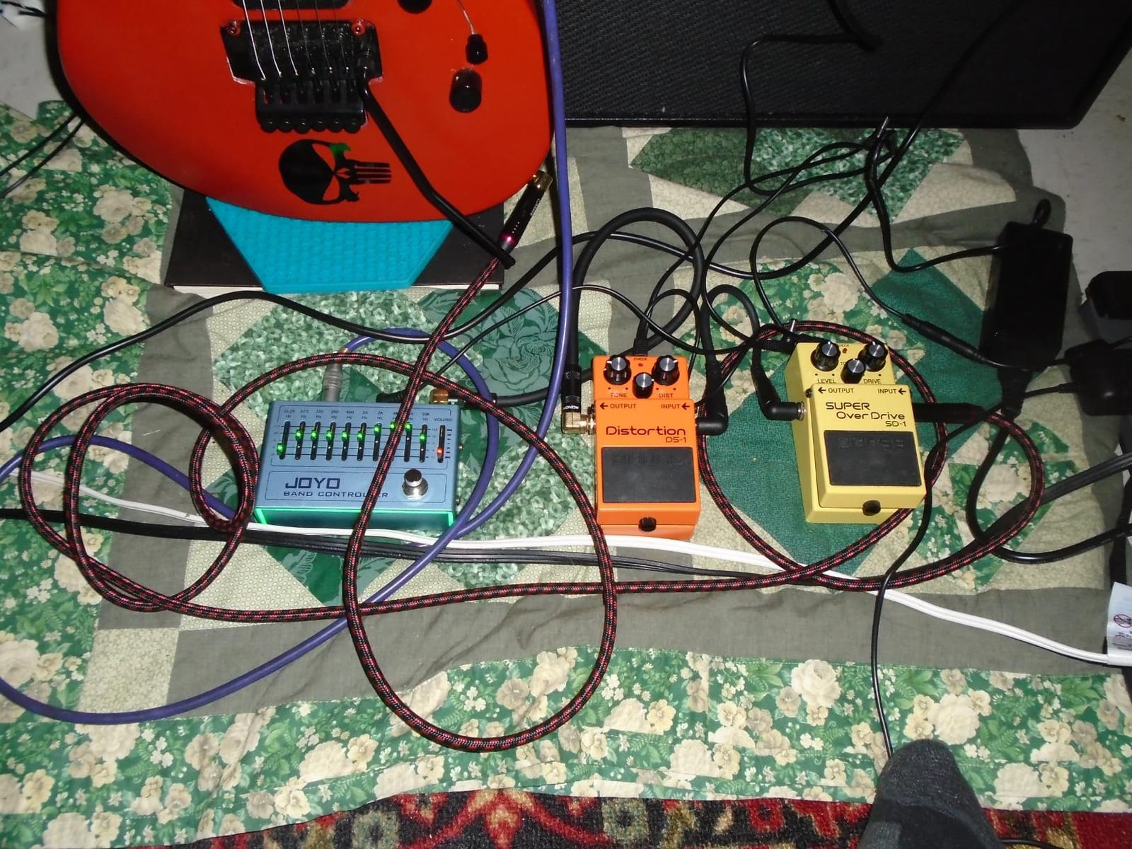 BOSS DS-1 Distortion Compact Distortion Pedal customer photo 2