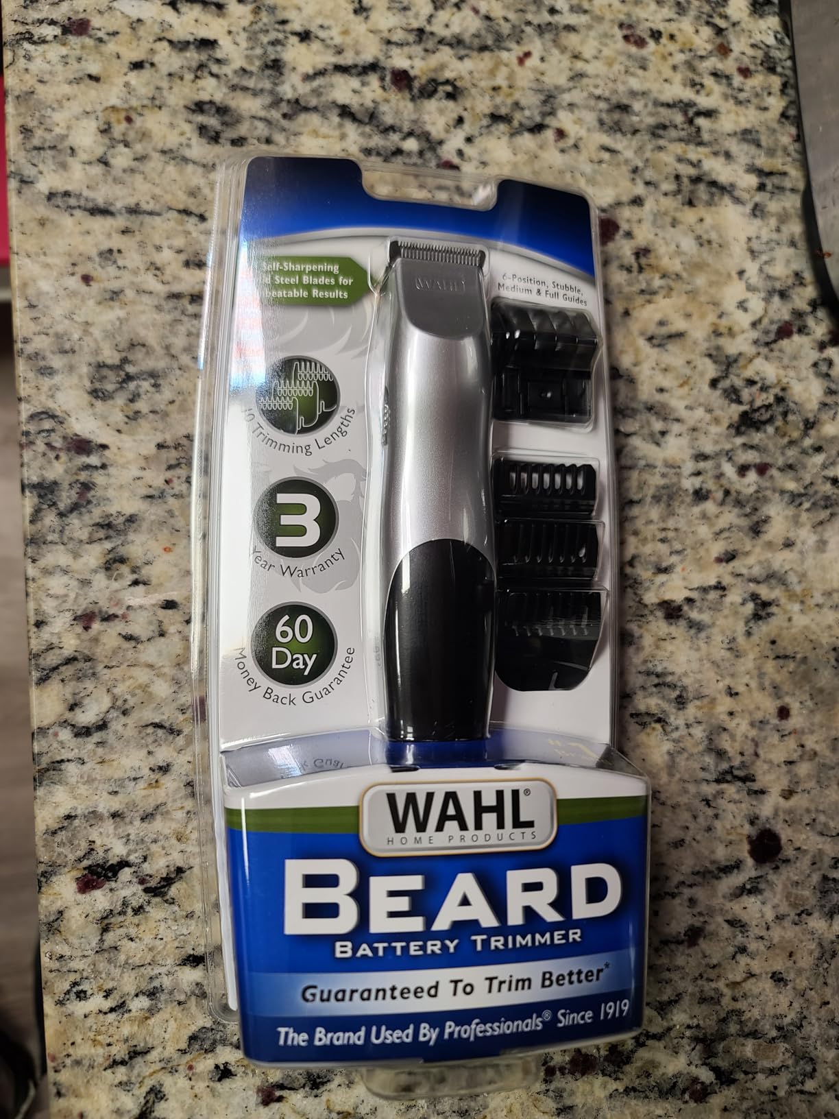 Wahl Groomsman Battery Facial Hair Trimmer for Beard & Mustache Trimming customer photo 2