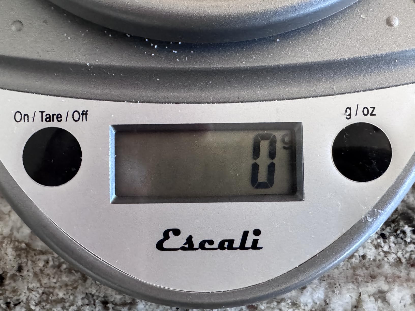 Escali Primo Digital Food Scale Multi-Functional Kitchen Scale and Baking Scale for Precise Weight Measuring and Portion Control, 8.5 x 6 x 1.5 inches, Chrome customer photo 2