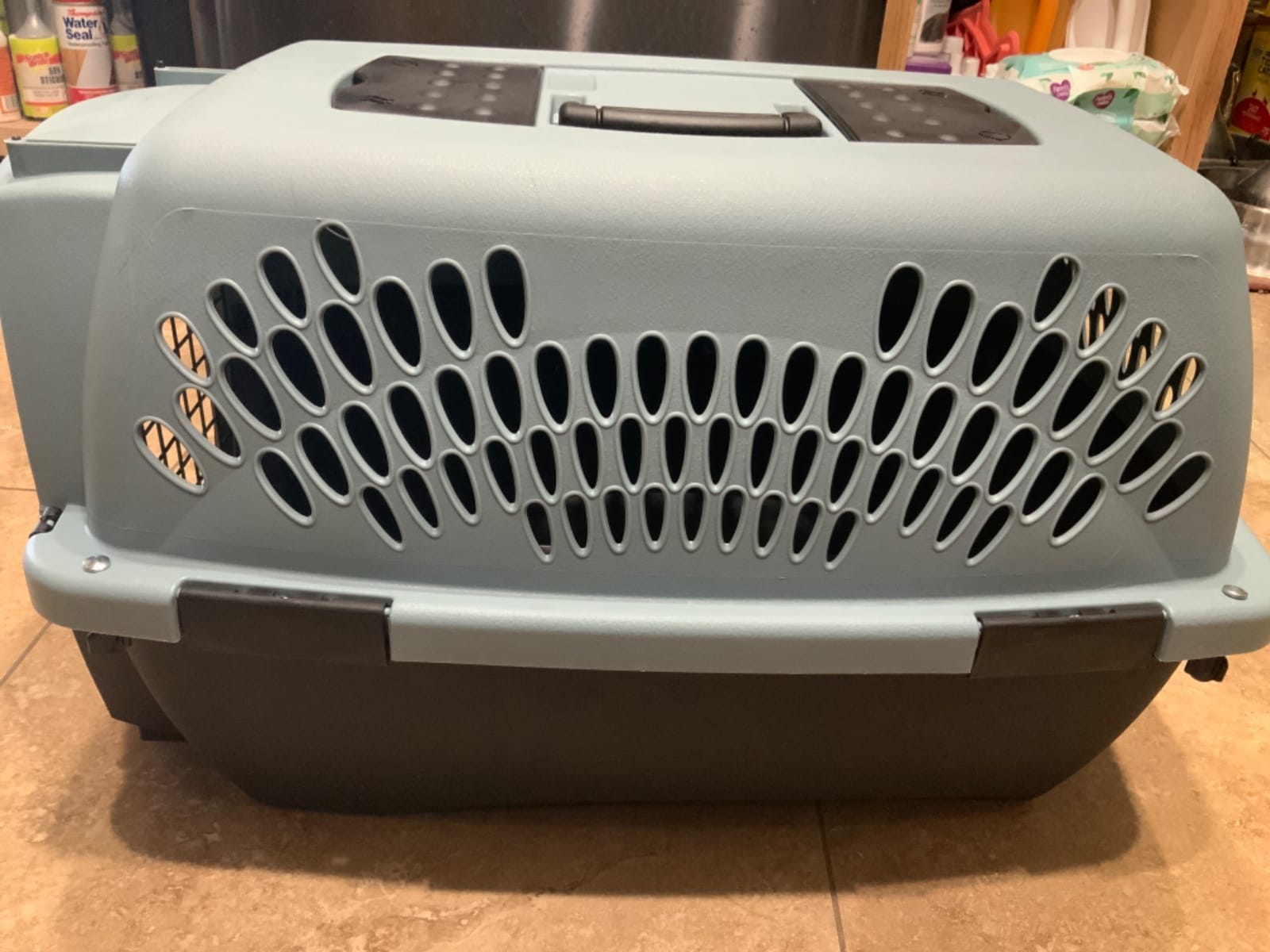 Petmate Pet Porter Fashion Dog Kennel, 24in, for Pets 15-20lbs customer photo 1