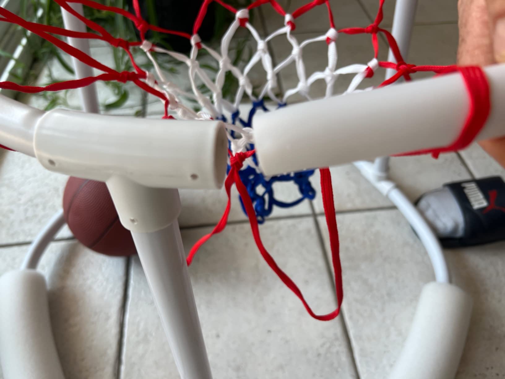 SWIMLINE Pool Basketball Hoop Floating Or Poolside Game With Real Feel Net & Float Foam For Kids & Adults Swimming Splash Super Hoops With Water Basketball Pools Toy Outdoor Summer 9162 customer photo 2