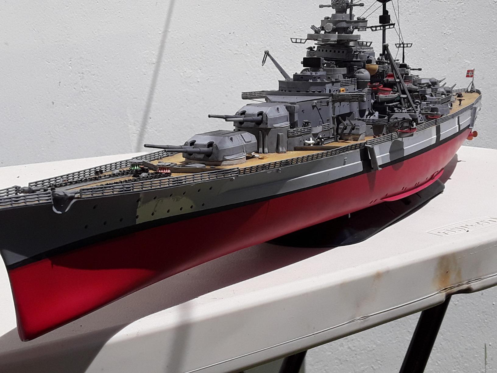 Revell Germany 05040 Battleship Bismarck Model Kit customer photo 1