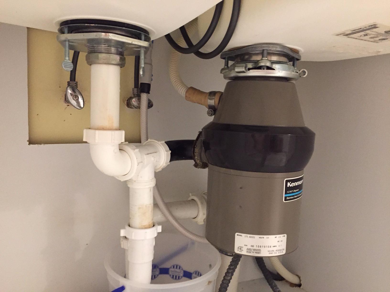 Moen L-2600 Waste King 1/2 HP Continuous Feed Garbage Disposal with Power Cord customer photo 1