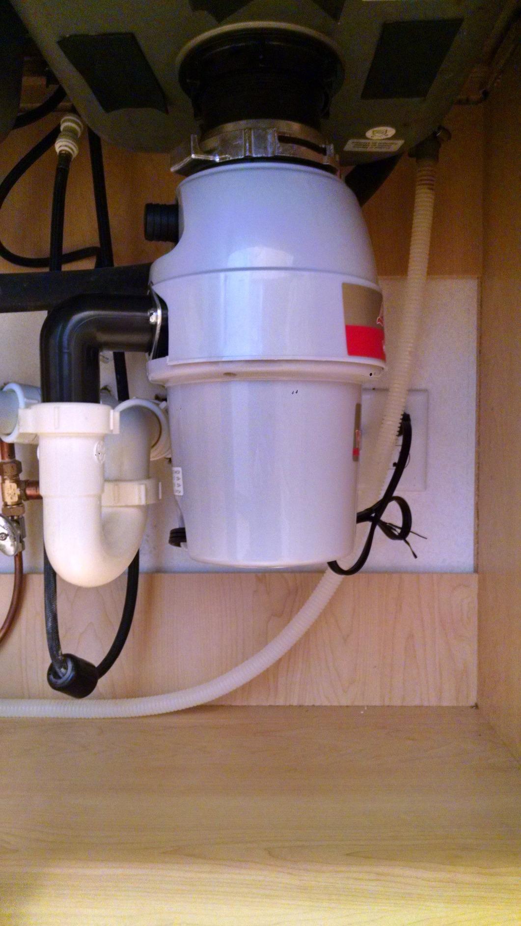 Moen L-2600 Waste King 1/2 HP Continuous Feed Garbage Disposal with Power Cord customer photo 2