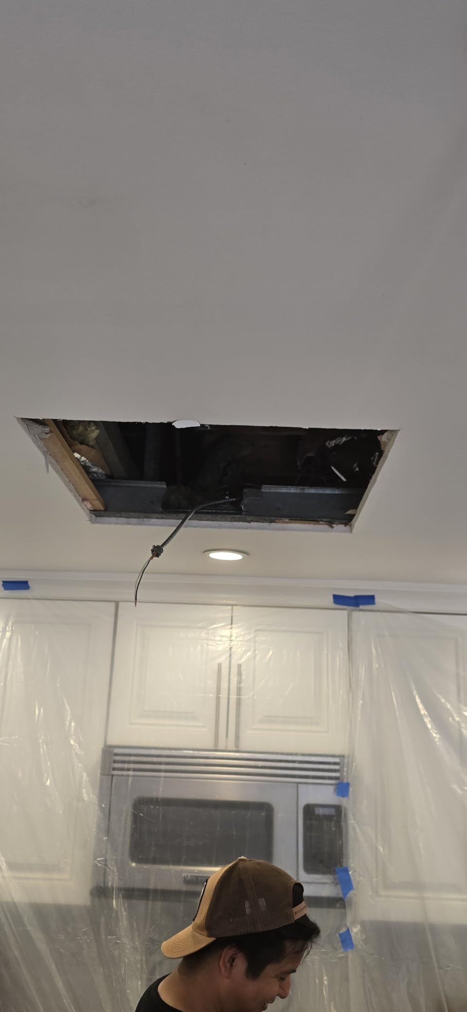 Broan-Nutone L400 High Capacity Ventilator Fan, Commercial Exhaust Fan, 2.3 Sones, 434 CFM, White customer photo 1