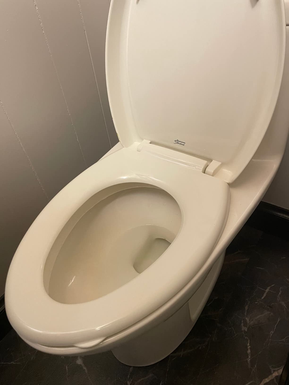 American Standard 2403128.021 Compact Cadet 3, One-Piece Toilet with Slow Close Toilet Seat, Elongated Front customer photo 2