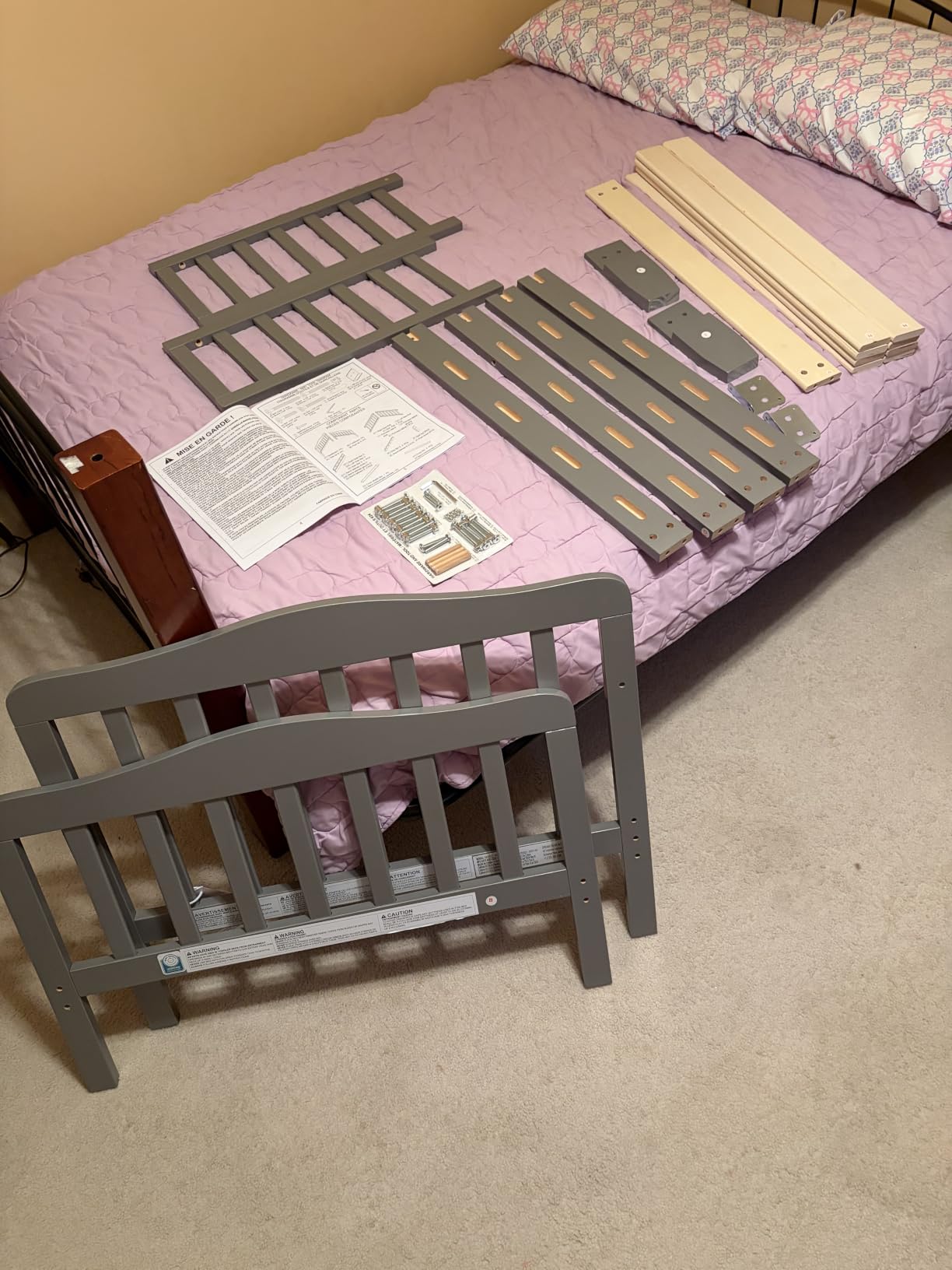 Dream On Me Classic Design Toddler Bed, GREENGUARD Gold, Pink customer photo 1