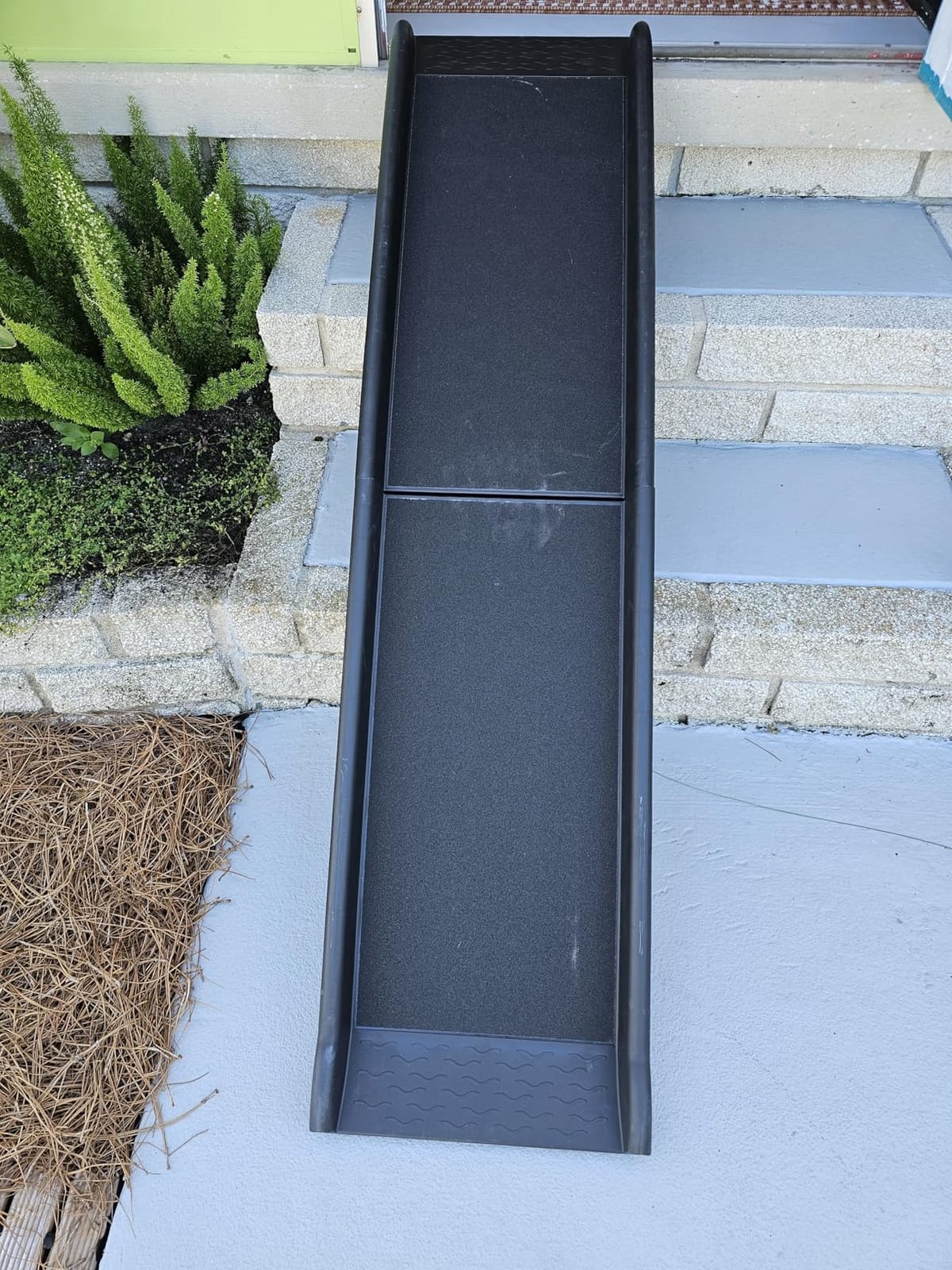 Trixie Folding Pet Ramp, Black customer photo 1