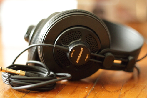 Samson SR850 Professional Studio Reference Headphones customer photo 2