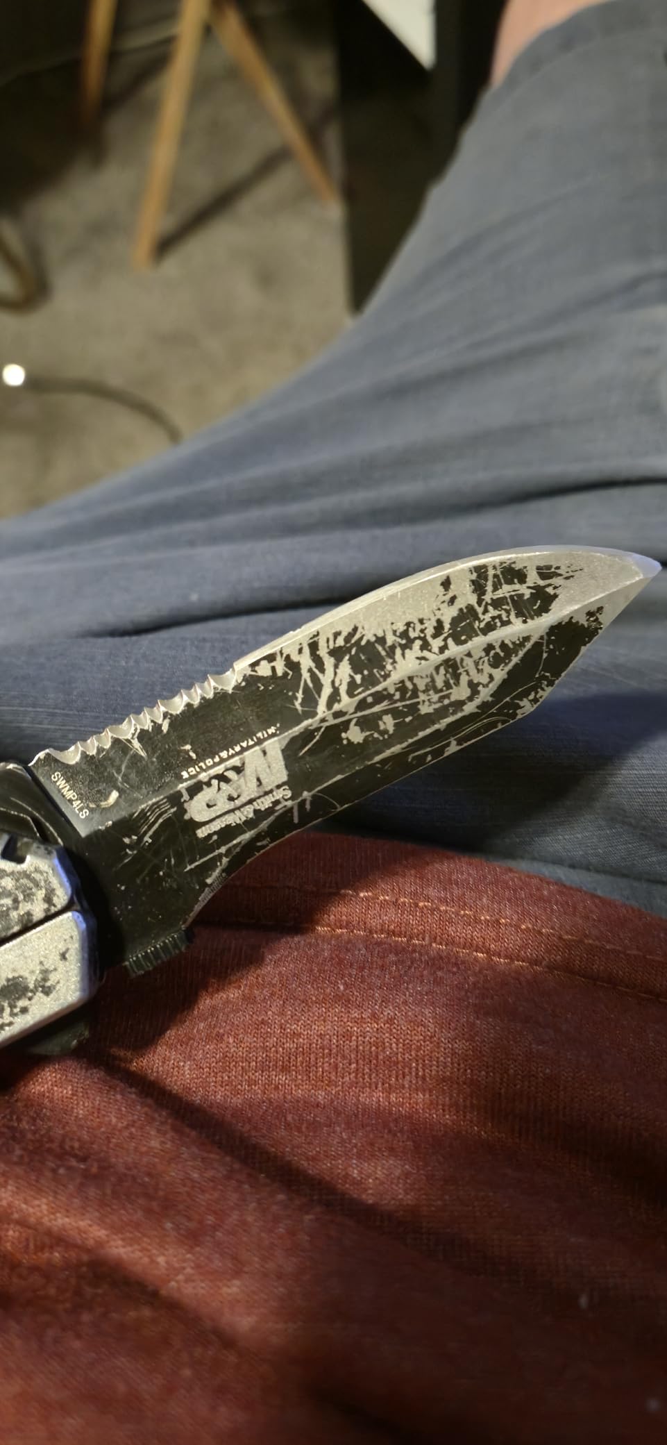 Smith & Wesson SWMP4LS 8.6in S.S. Assisted Folding Knife with 3.6in Serrated Clip Point Blade and Aluminum Handle for Outdoor Tactical Survival and EDC , Black customer photo 1
