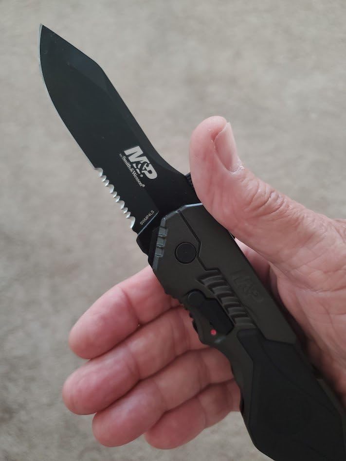 Smith & Wesson SWMP4LS 8.6in S.S. Assisted Folding Knife with 3.6in Serrated Clip Point Blade and Aluminum Handle for Outdoor Tactical Survival and EDC , Black customer photo 2