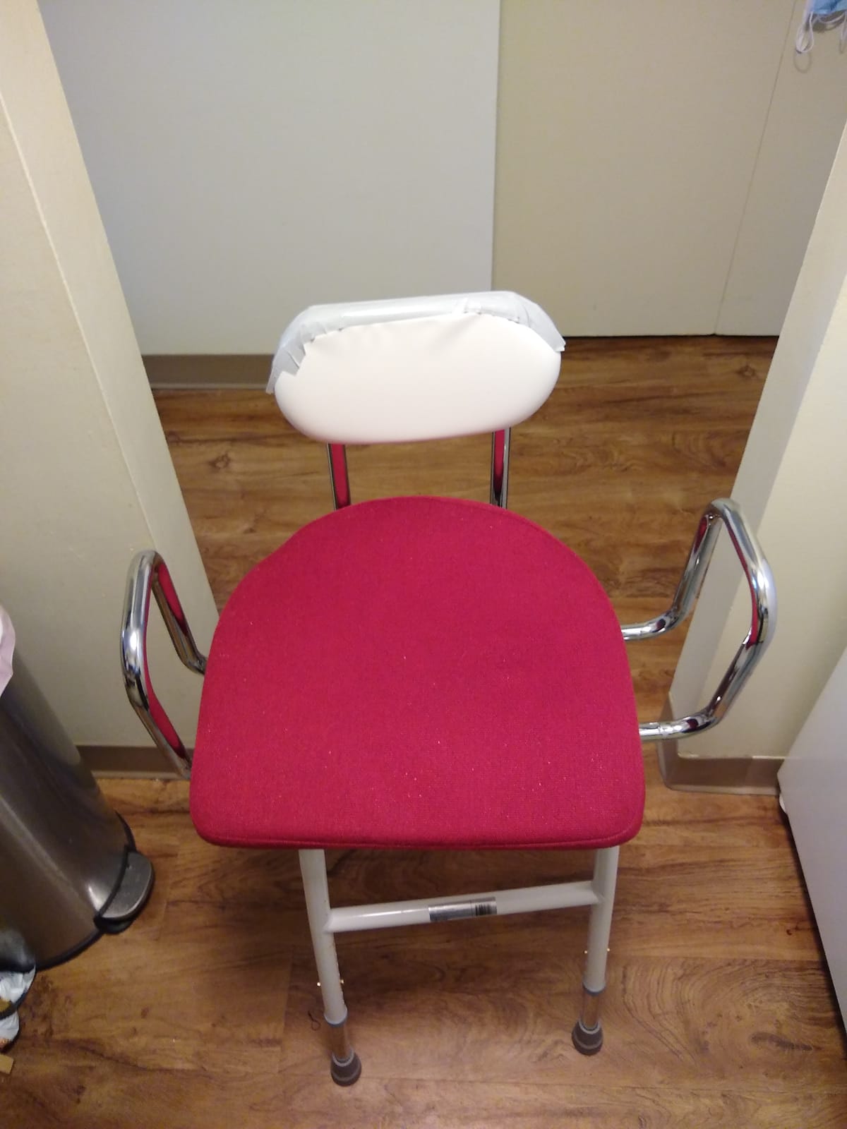 Drive Medical 12455 Adjustable Height Stool with Back and Arms, White customer photo 2