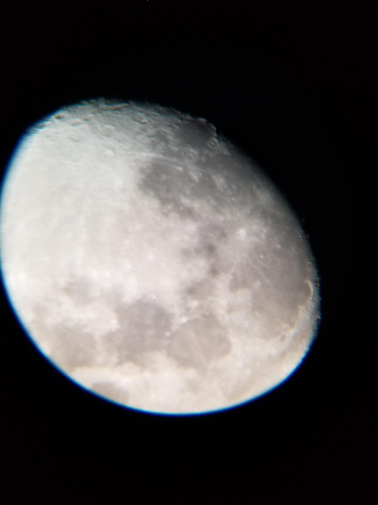 Celestron 114LCM Computerized Reflector Telescope for Beginners customer photo 1