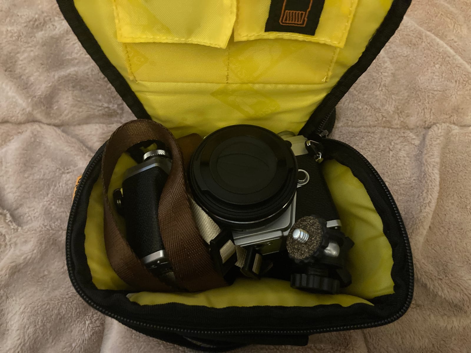 Ape Case Small SLR Holster Camera Bag customer photo 2
