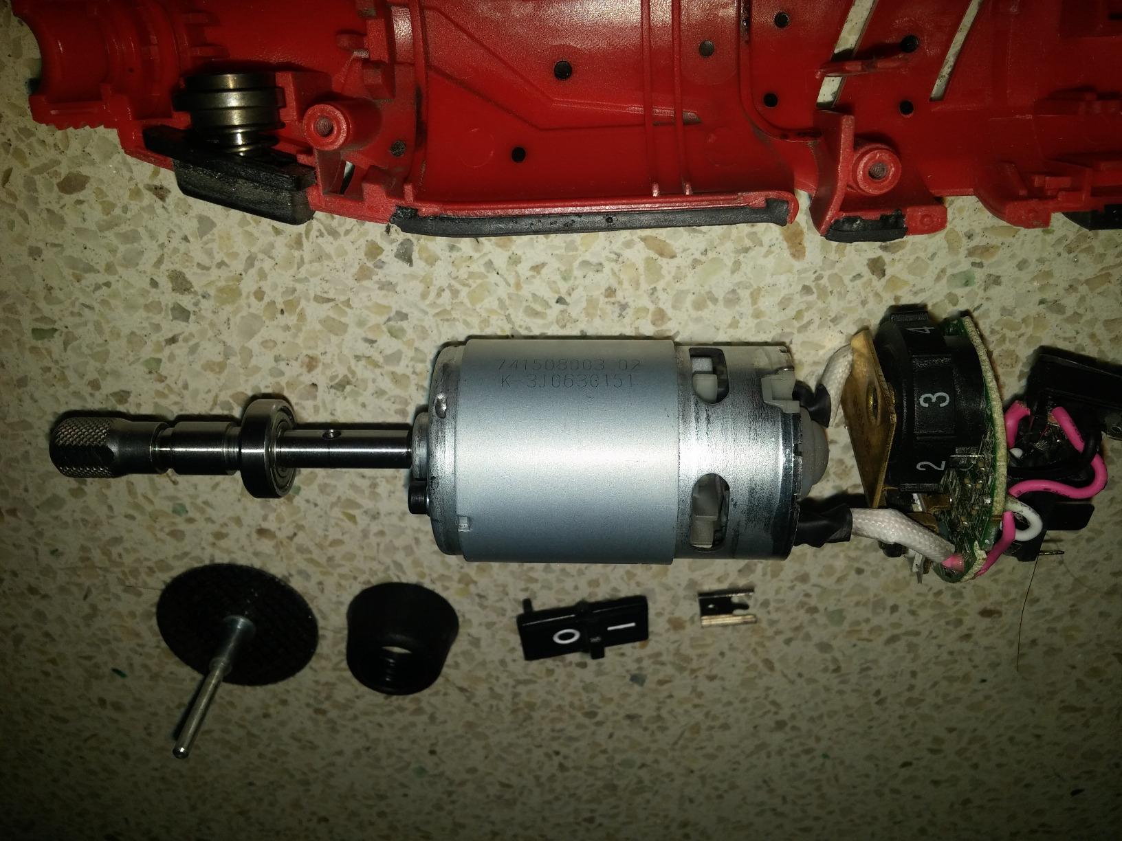 Milwaukee Cordless Rotary Tool, 12.0V customer photo 1