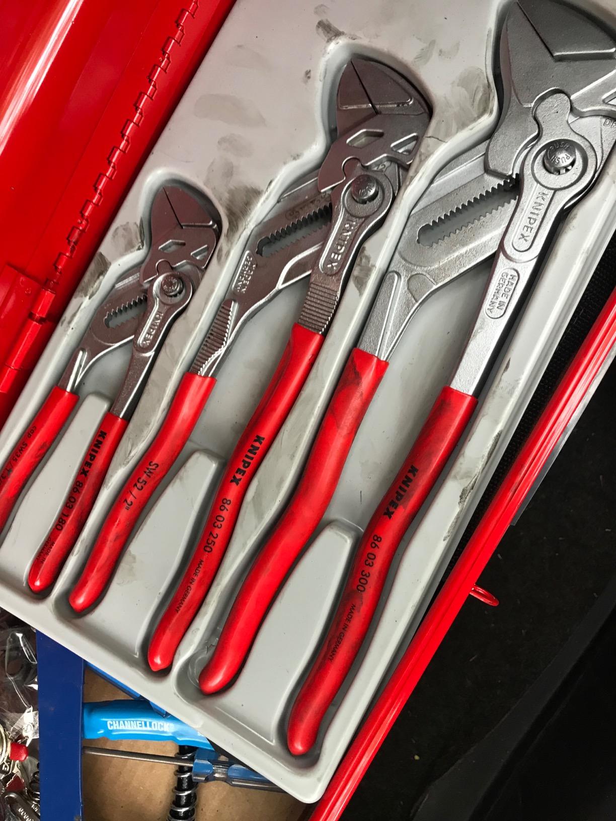 KNIPEX 00 20 06 US2 3-Piece 7, 10 and 12 Pliers Wrench Set customer photo 2