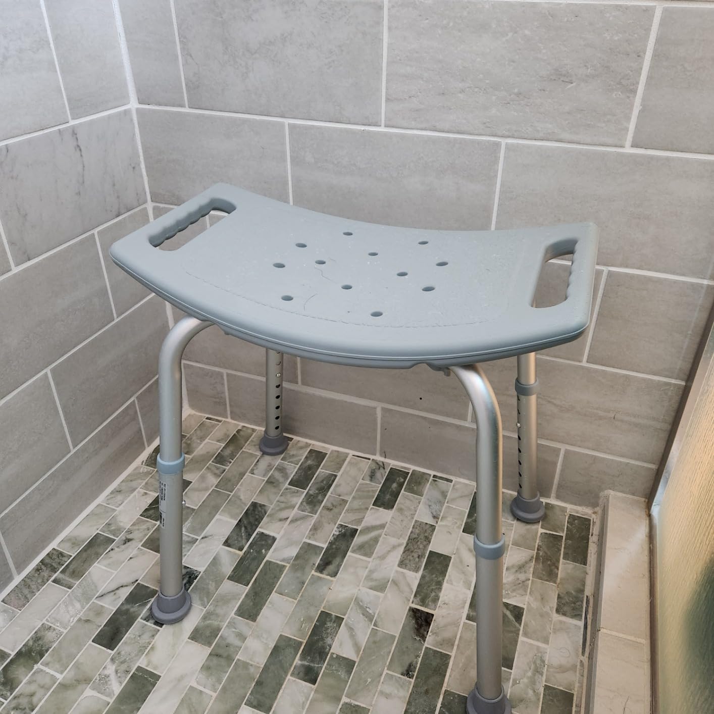 Drive Medical Adjustable Shower and Bath Chair with Suction Feet, Non-Slip customer photo 2