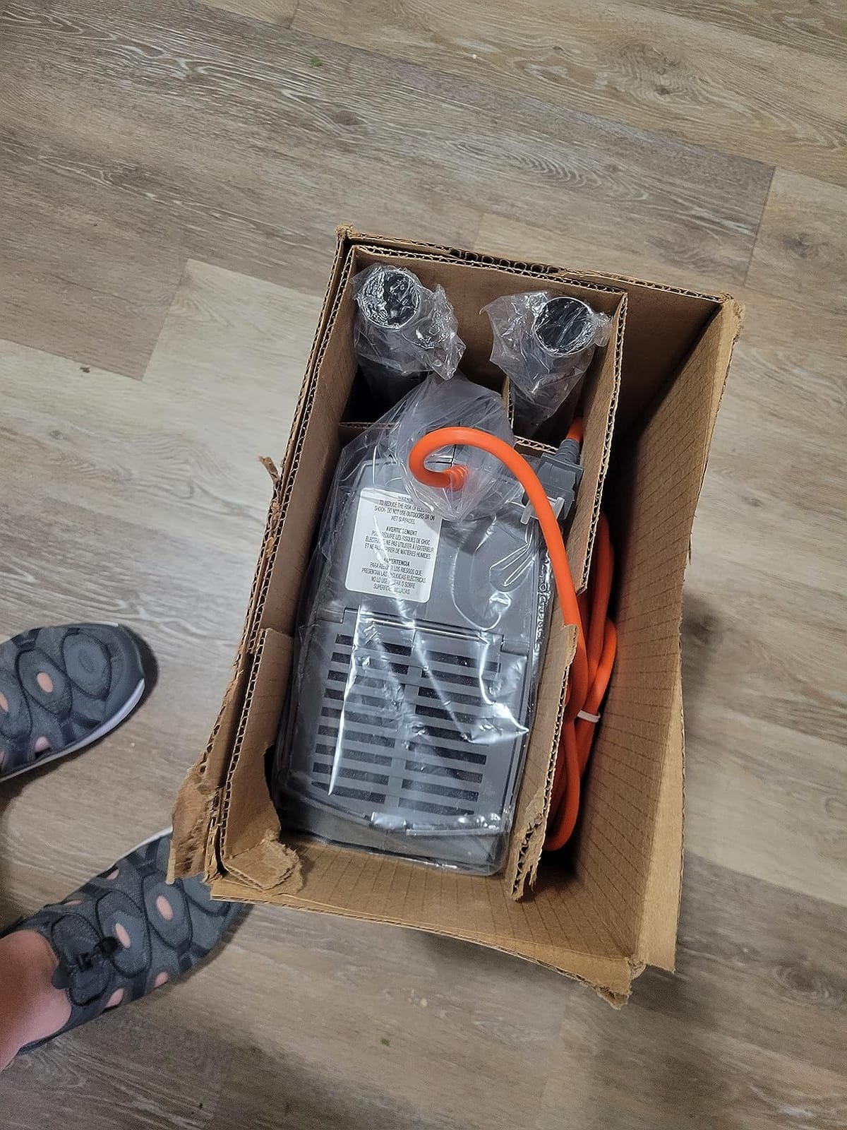 Hoover Commercial PortaPower Lightweight Canister Vacuum Cleaner customer photo 2