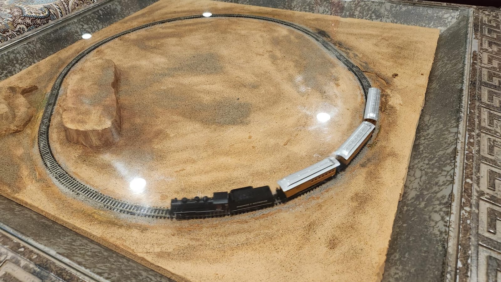 Bachmann Trains Durango & Silverton Ready to Run Electric Train Set N Scale customer photo 1