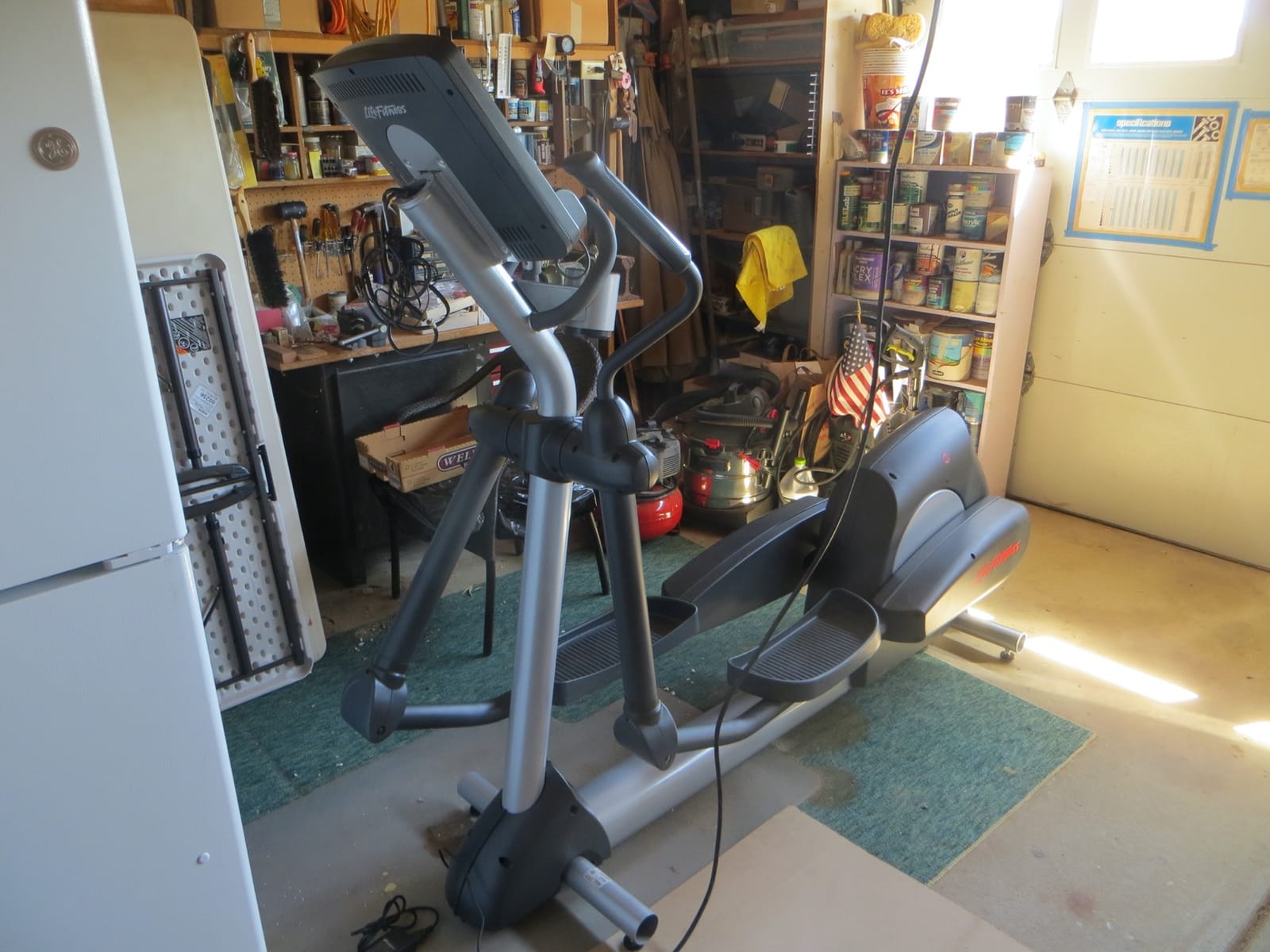 Life Fitness Club Series Cross-Trainer customer photo 1