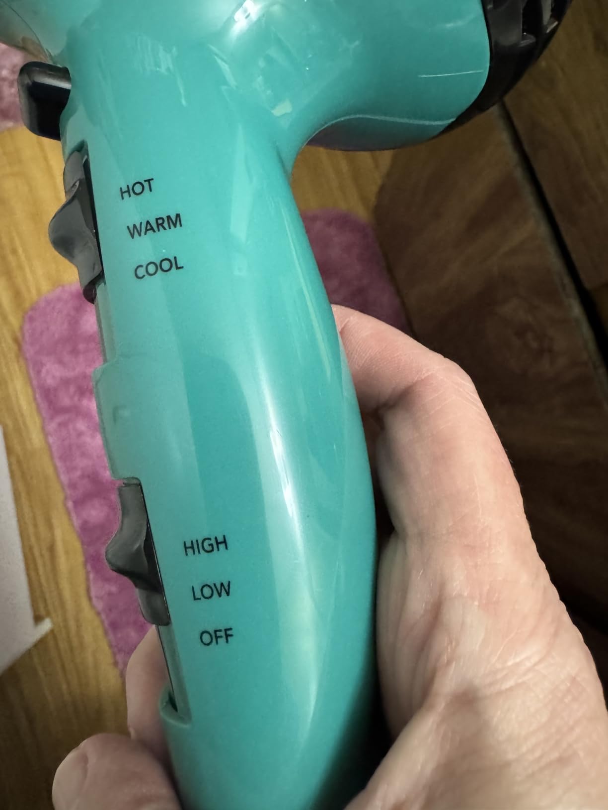 Revlon Volume Booster Hair Dryer | 1875W for Voluminous Lift and Body, (Green) customer photo 2