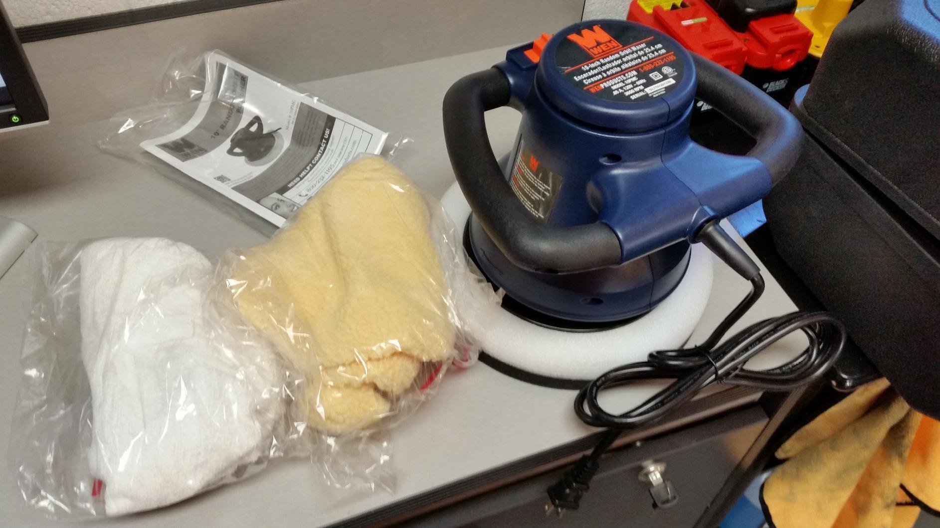WEN 10PMC 10-Inch Waxer/Polisher in Case with Extra Bonnets customer photo 1