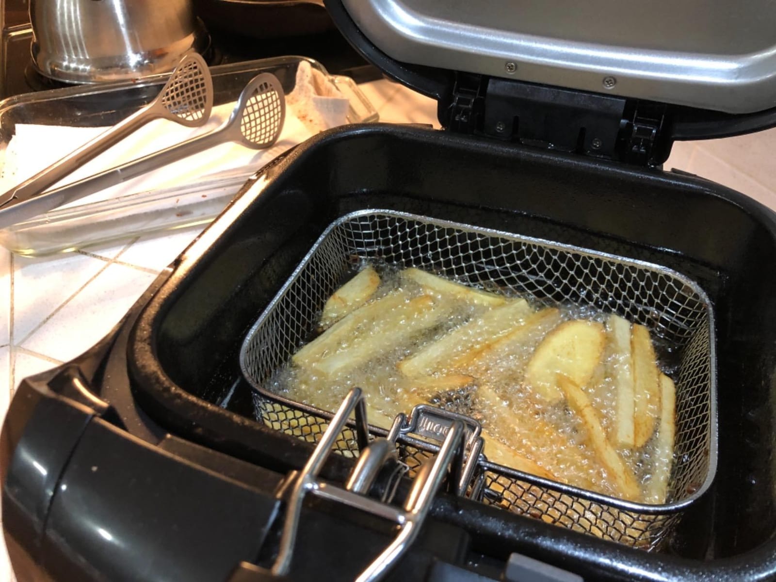Hamilton Beach Cool Touch Electric Deep Fryer with Basket For Home Use customer photo 2