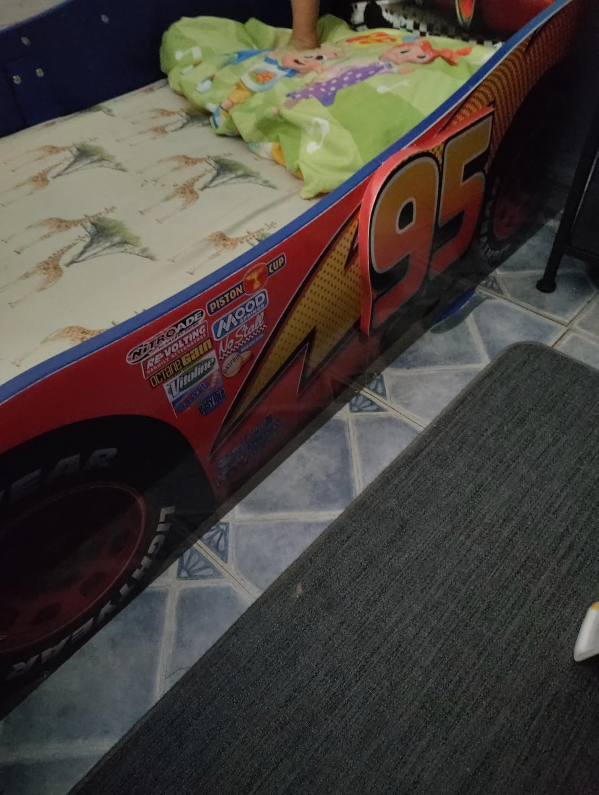 Delta Children Disney/Pixar Cars Wood Toddler Bed customer photo 2