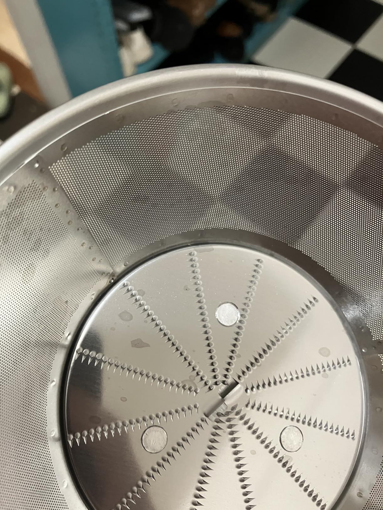Hamilton Beach Centrifugal Juicer Machine With Big Mouth 3” Feed Chute customer photo 2