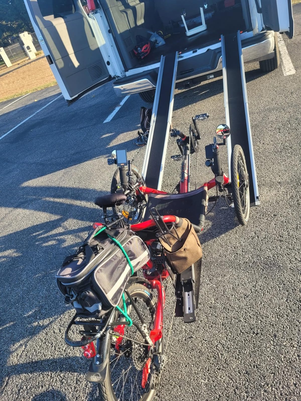 5.5' / 10' Portable Wheelchair Ramps, Telescoping, 600 lb, Silver Spring customer photo 2