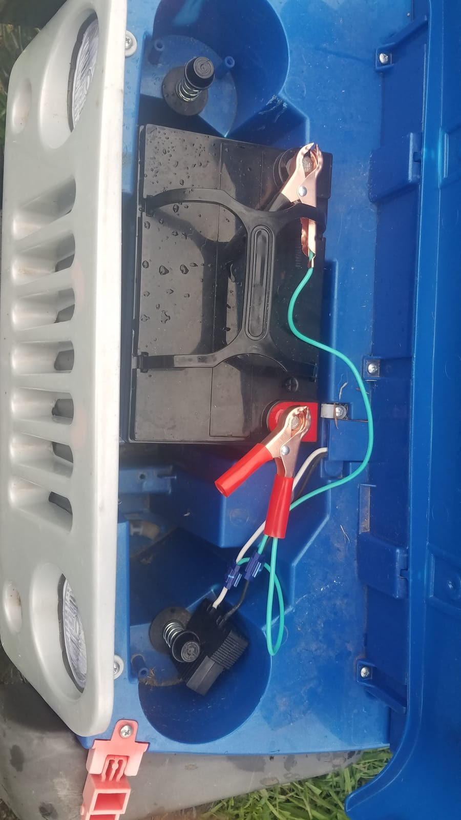 ExpertPower EXP33-12V 33Ah SLA AGM Battery for Solar Energy Storage, UPS, Trailer, Security System, Mobility Scooter, Small Marine Battery Backup, Rechargeable 12V Batteries Lead Acid, M6 customer photo 1