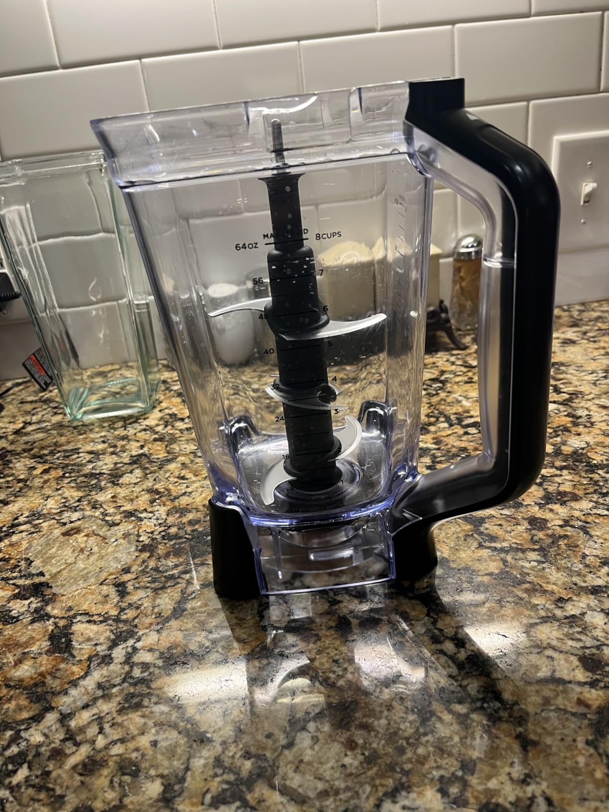 Ninja Professional Blender, 1000W, Total Crushing Tech, 72oz Pitcher, BL610 customer photo 1