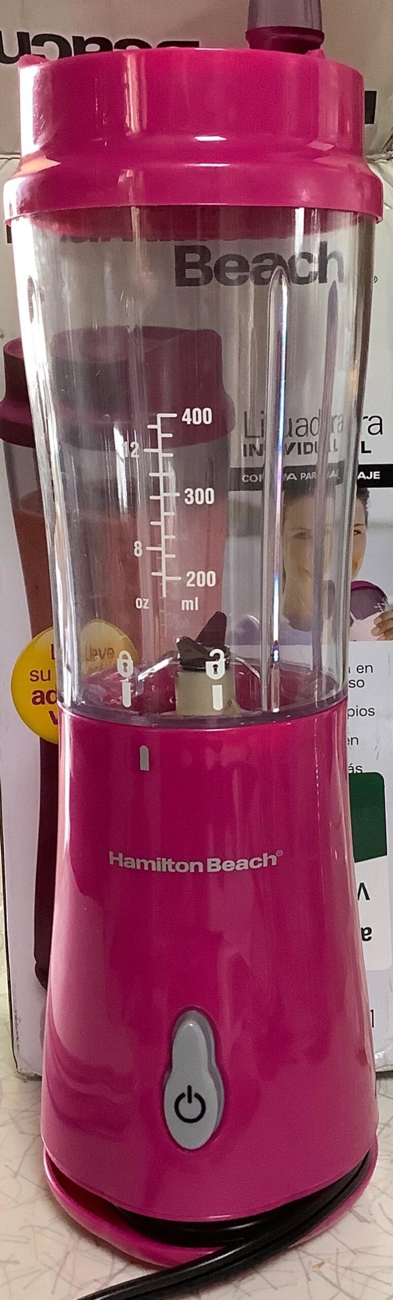 Hamilton Beach Portable Blender for Smoothies With 14 oz. Travel Jar customer photo 2