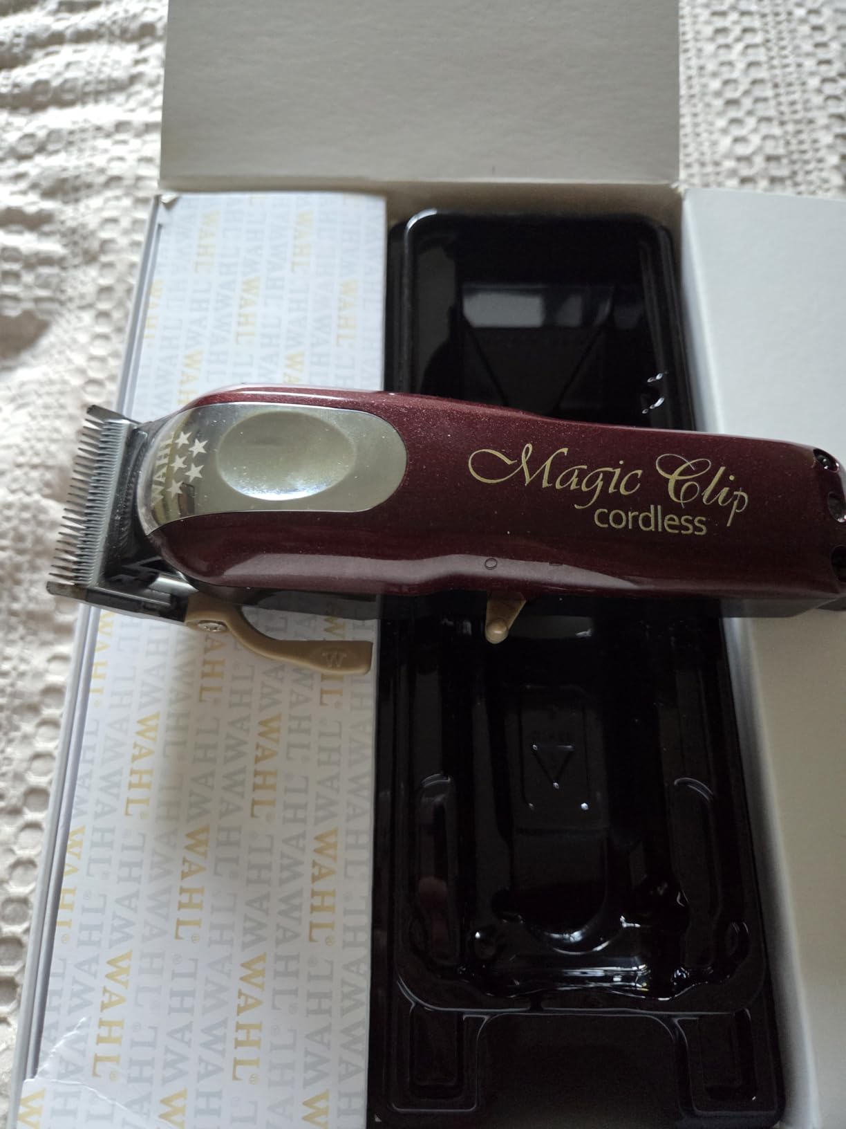 Wahl Professional 5 Star Magic Clip Cordless Clipper, Stagger-Tooth Blade customer photo 2