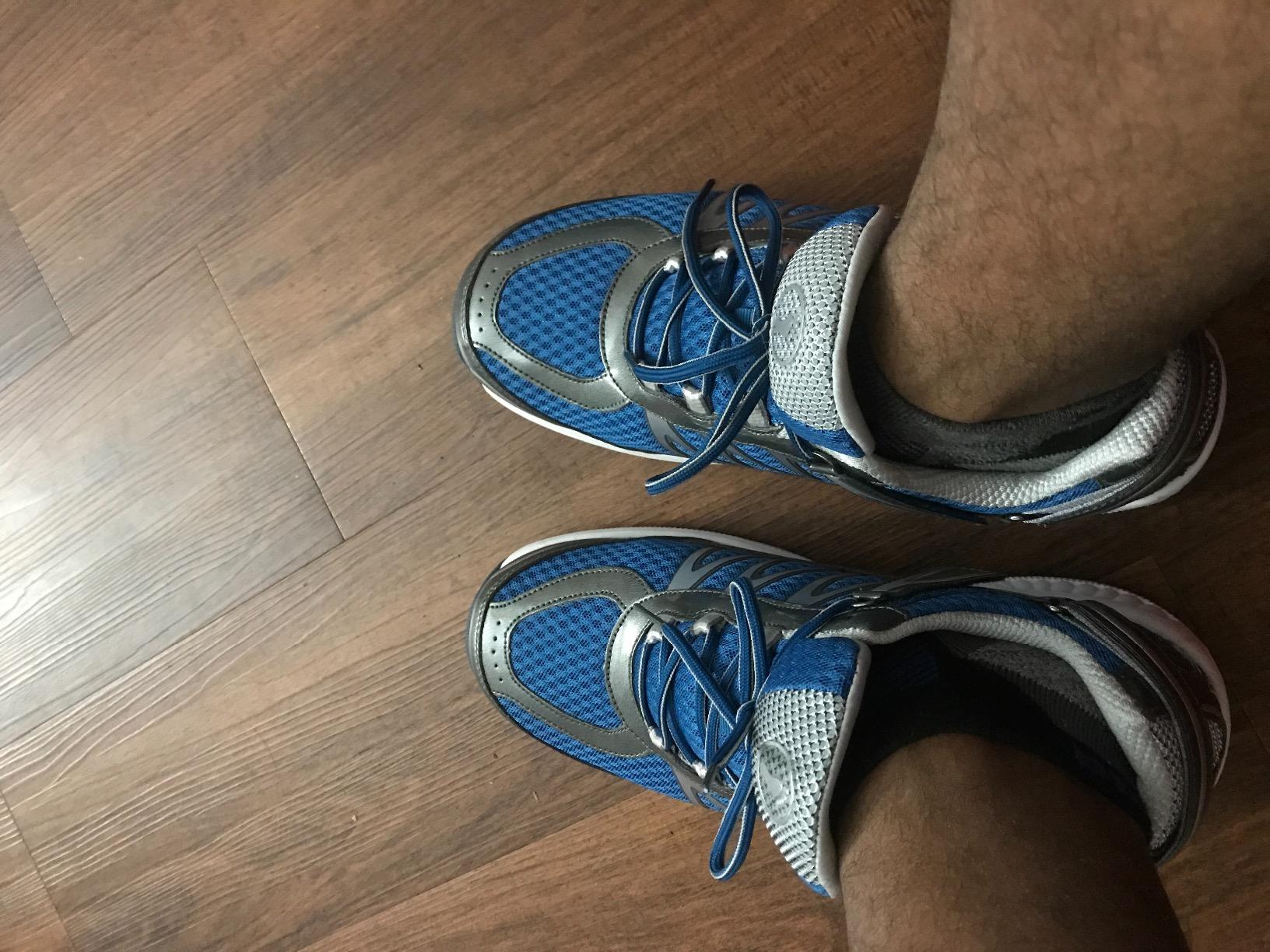 Orthofeet Sprint Orthopedic Men's Tie-Less Sneakers customer photo 1