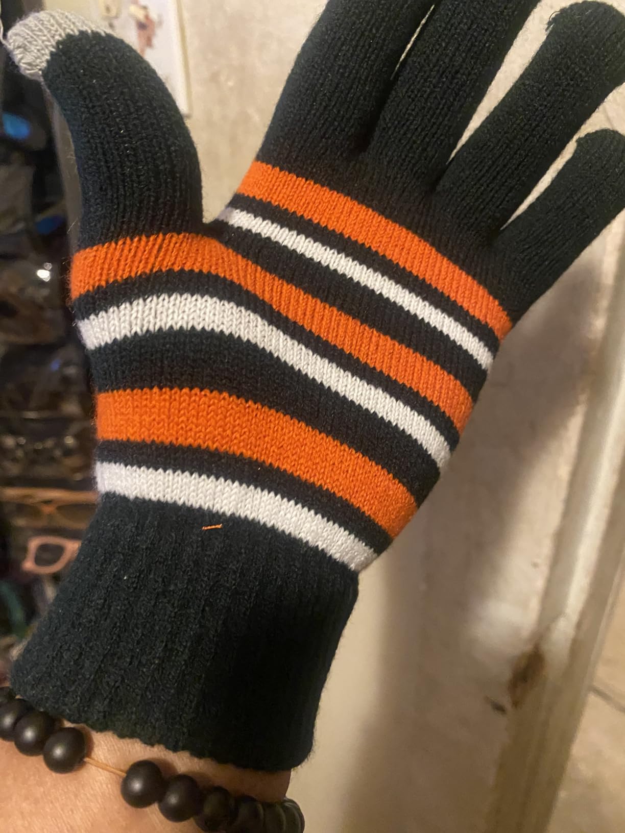 FOCO NFL Team Logo Winter Stretch Gloves customer photo 1