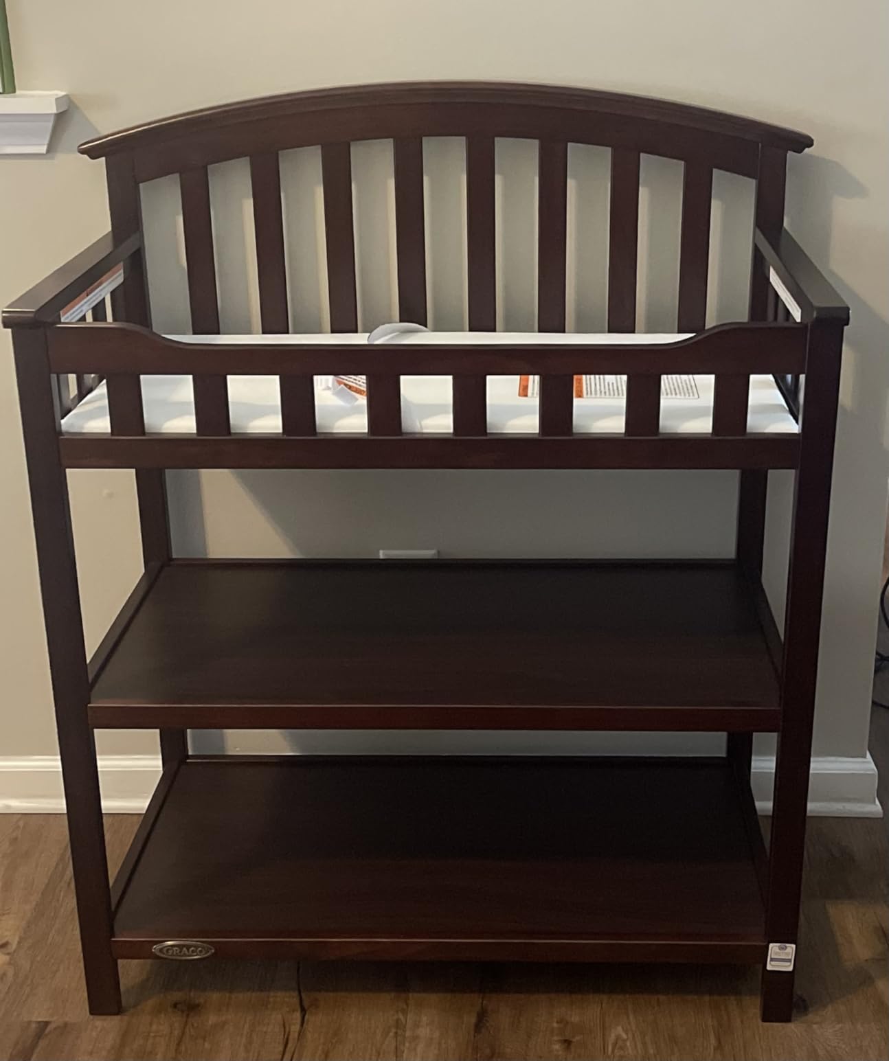 Graco Changing Table with Water-Resistant Changing Pad, White customer photo 1