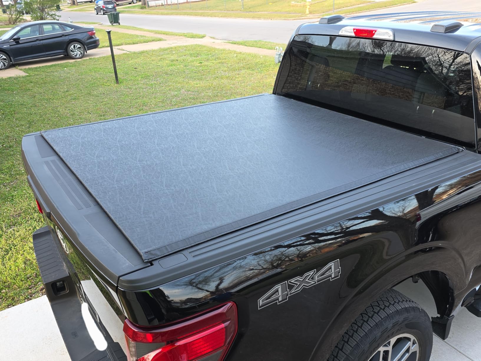 Gator ETX Soft Roll Up Truck Bed Tonneau Cover | 53307 | Fits 2004 - 2014 Ford F-150 6' 7