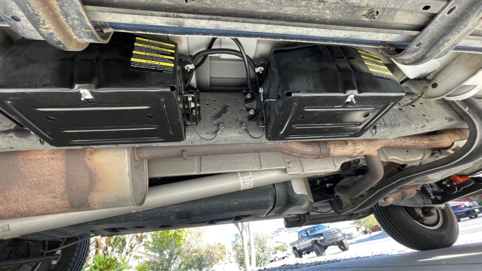 Renogy 200W 12V N-Type RV Solar Panel Kit with Adventurer 30A Controller customer photo 2