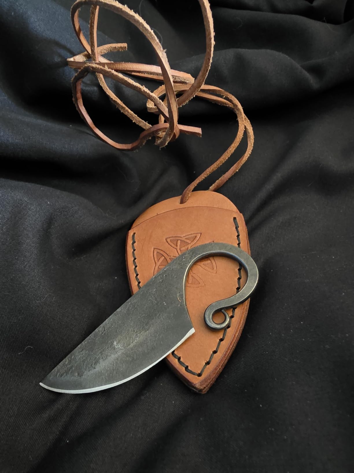 Toferner Celtic Pocket Knife, Hand Forged Fixed Blade Knife, Hardened Blade for Everyday Tasks, Vintage Knife, Celtic Gift for Men customer photo 2