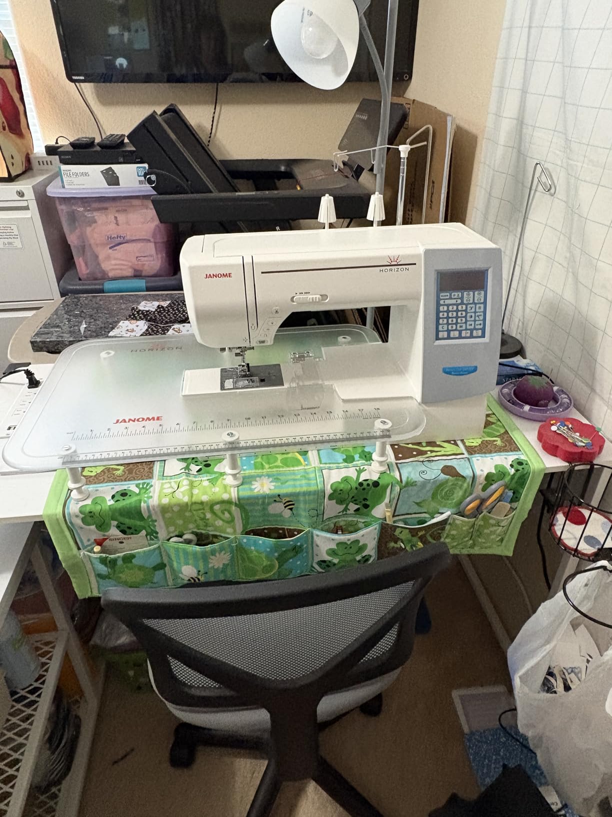Janome Memory Craft Horizon 8200QCP Special Edition Sewing Machine customer photo 2