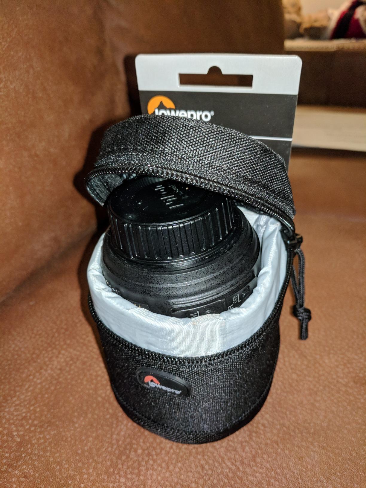Lowepro 9 x 16 cm Case for Lens - Black (LP36979-0WW) customer photo 1