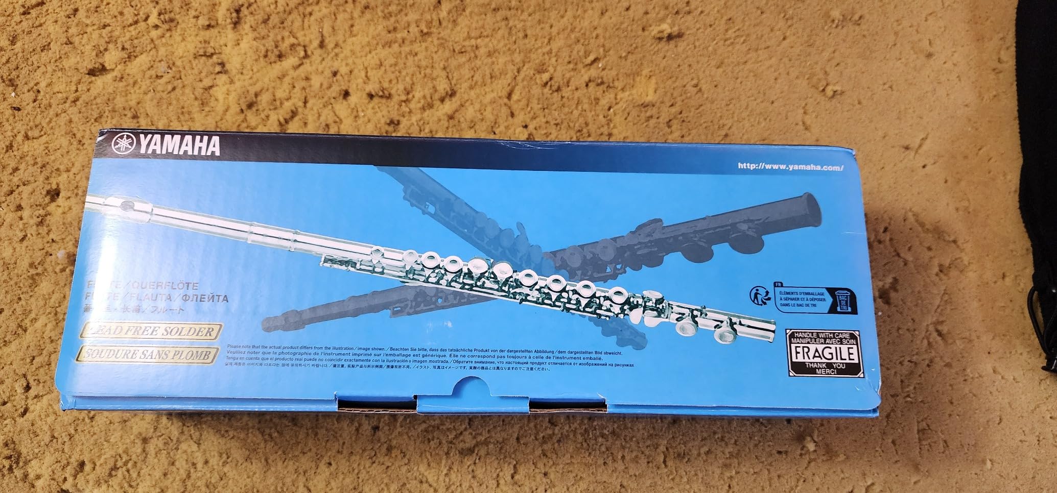 Yamaha YFL-222 Intermediate Flute for Student (International Version) customer photo 1