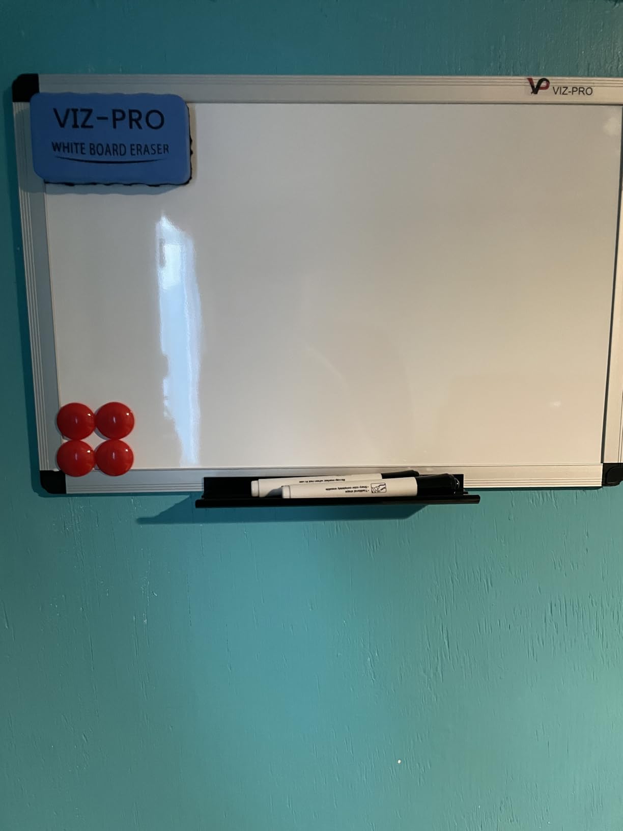VIZ-PRO Magnetic Whiteboard/Dry Erase Board, 48 X 36 Inches, Silver Aluminium Frame customer photo 2