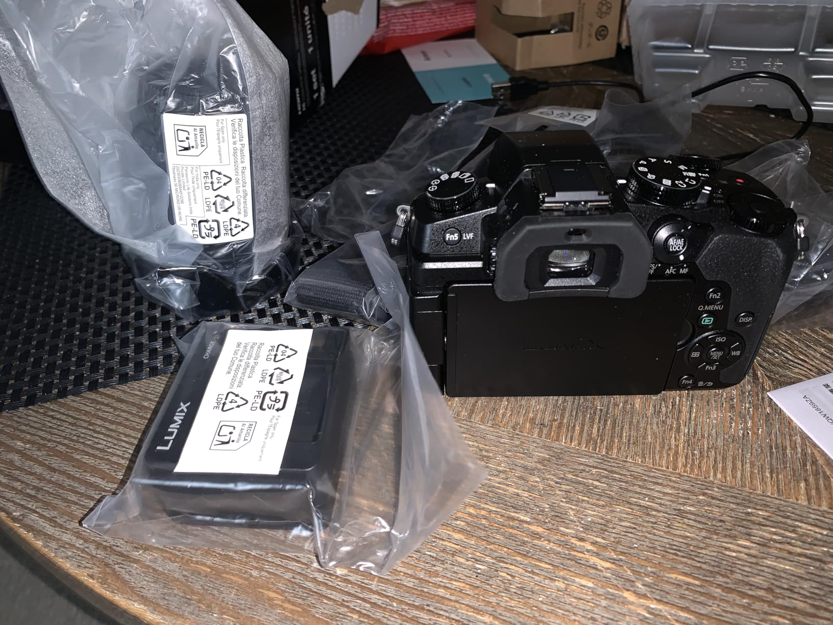 Panasonic LUMIX G85 4K Digital Camera, 12-60mm Power O.I.S. Lens, 16 Megapixel Mirrorless Camera, 5 Axis in-Body Dual Image Stabilization, 3-Inch Tilt and Touch LCD, DMC-G85MK (Black) customer photo 2