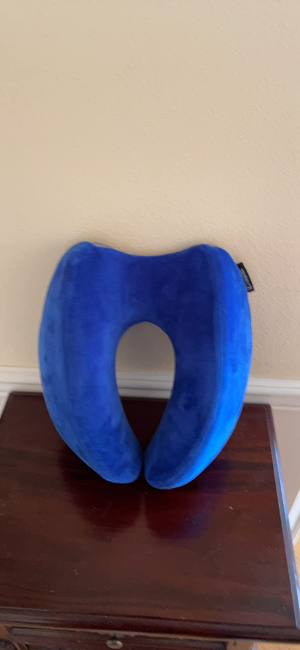 TRAVELREST Nest Neck Pillow Travel Essentials - Memory Foam Support - Grey customer photo 1